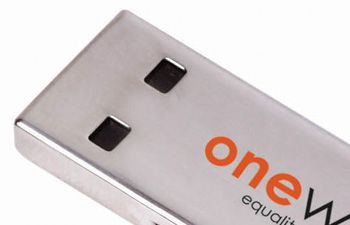 Silver Key 2Gb Usb Flash Drive