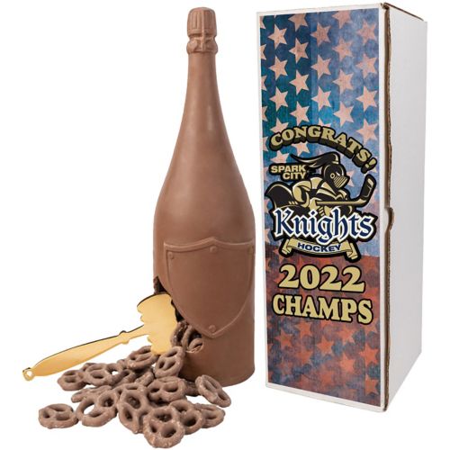 Mega Smash Chocolate With Mini Milk Pretzels