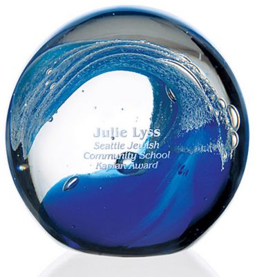 Low Minimums: Glass Wave Award